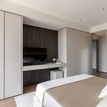 Апартаменти Farus Living